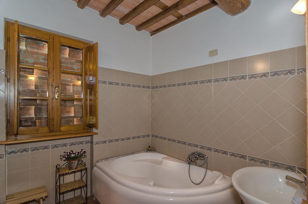 Agriturismo Ai Linchi Lucca Eksteriør bilde